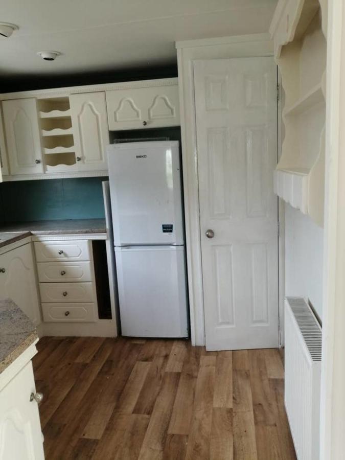 Midden Manor Country Stay On A Working Dairy Farm Ballymena Eksteriør bilde
